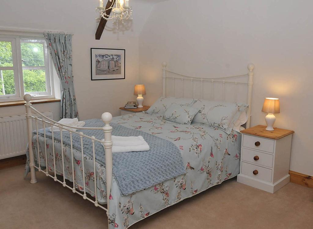 Melbury B&B Dorchester Oda fotoğraf
